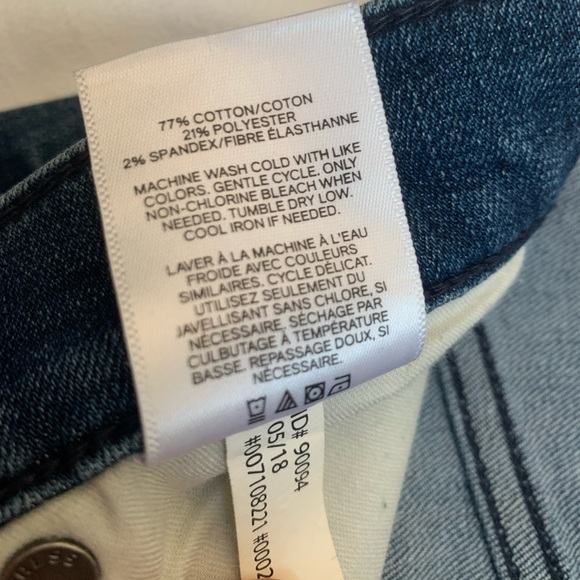 Express • Ankle High Rise Jeans • size 4R - Picture 5 of 6